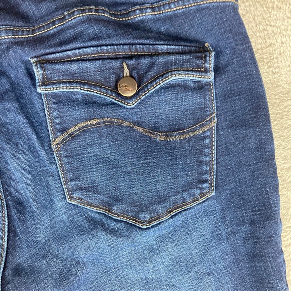 Lee Modern Series Jeans Curvy Fit Bootcut Women's Size 10 Short Dark Wash - Picture 6 of 16